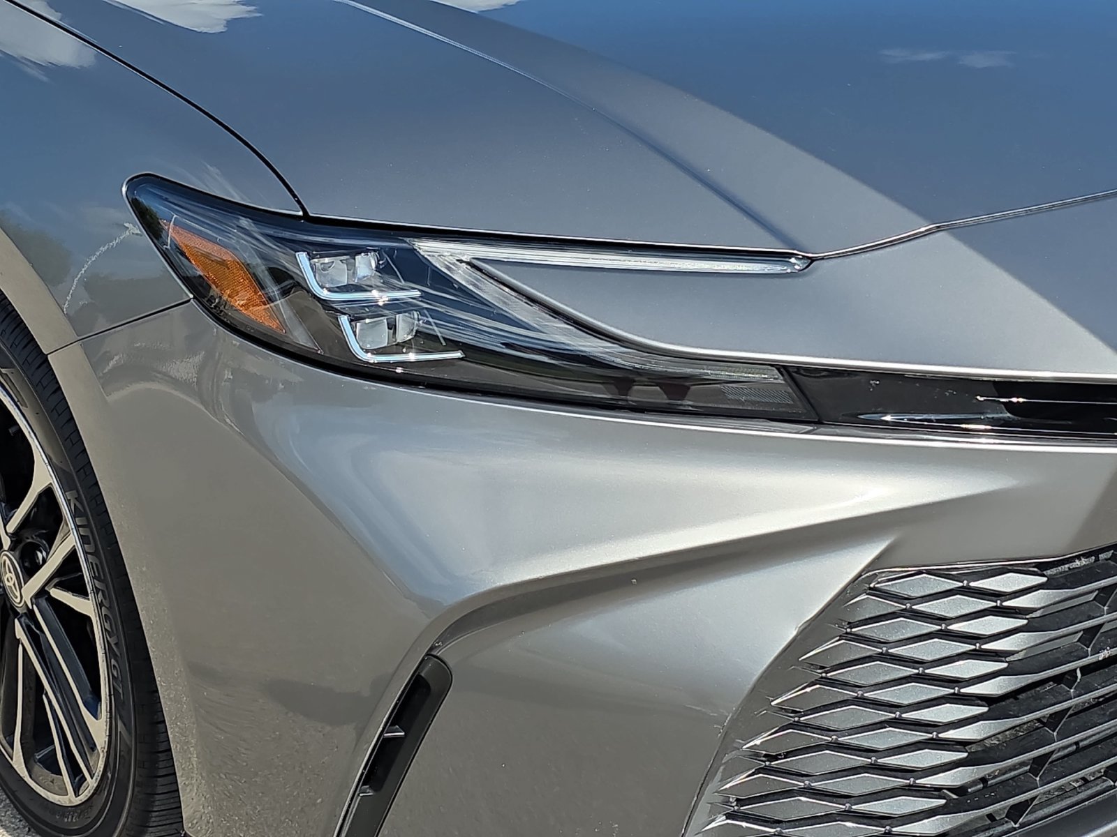 Used 2026 Toyota Camry XLE FWD image 26