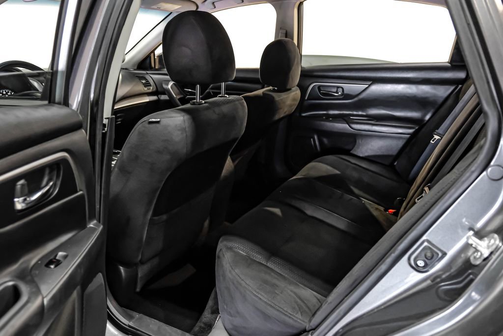 Used 2015 Nissan Altima 2.5 S w/ Special Edition Package FWD image 36