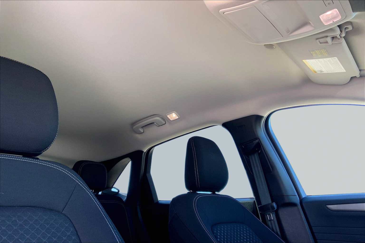 Used 2024 Ford Escape Active w/ Cold Weather Package FWD image 13