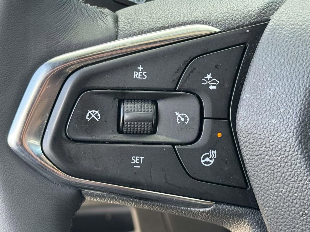 Used 2023 Chevrolet TrailBlazer ACTIV w/ Sun and Liftgate Package AWD/4WD image 23