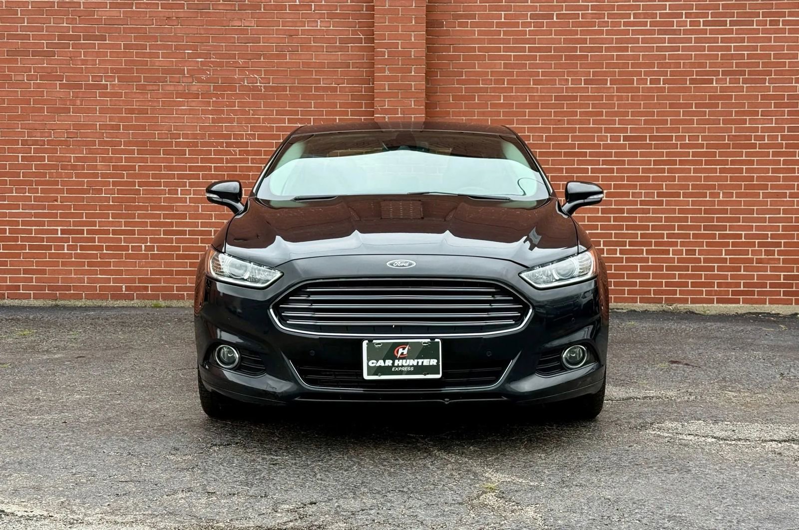 Used 2014 Ford Fusion Titanium image 2