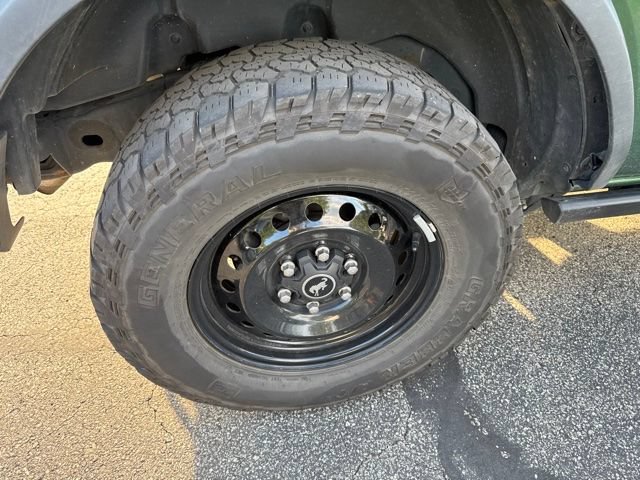 Used 2023 Ford Bronco Black Diamond AWD/4WD image 11