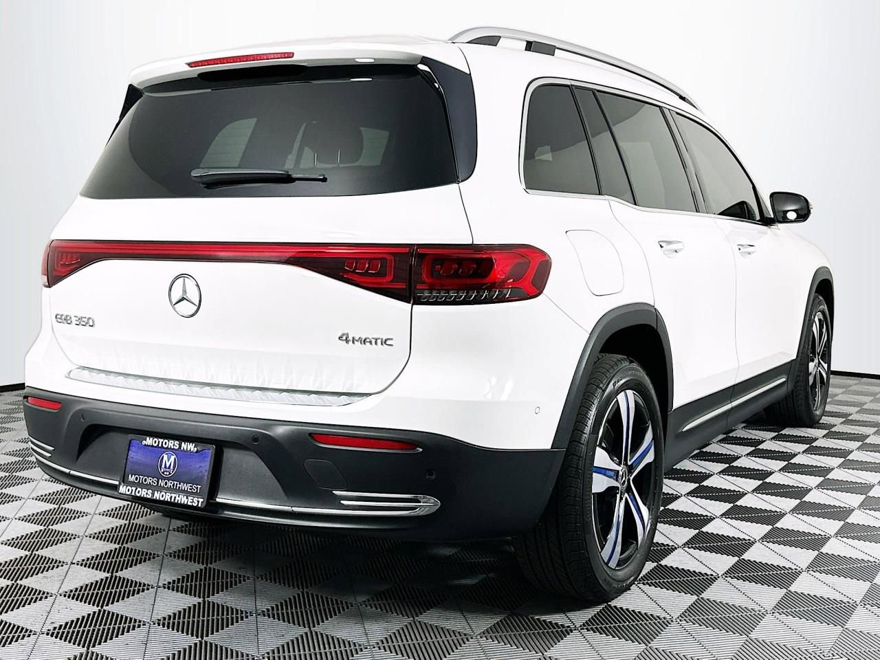 Used 2023 Mercedes-Benz EQB 350 4MATIC SUV w/ Exclusive Package image 26