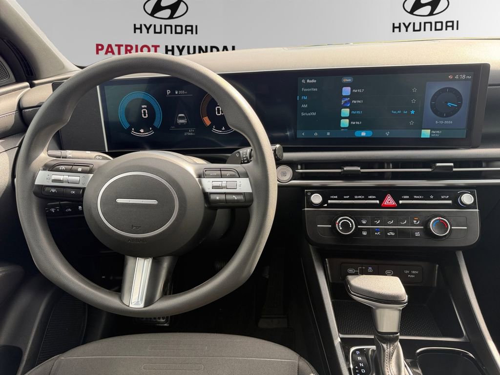 Certified 2025 Hyundai Santa Cruz SE FWD image 10
