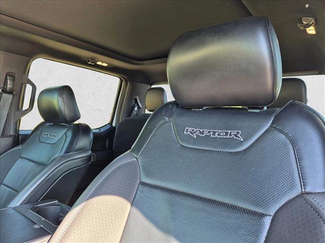 Used 2019 Ford F150 Raptor w/ Equipment Group 802A Luxury AWD/4WD image 15
