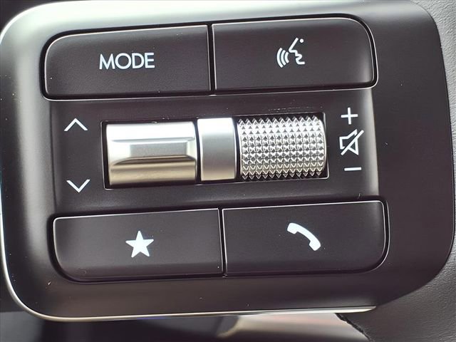 New 2026 Hyundai Santa Fe SE image 20