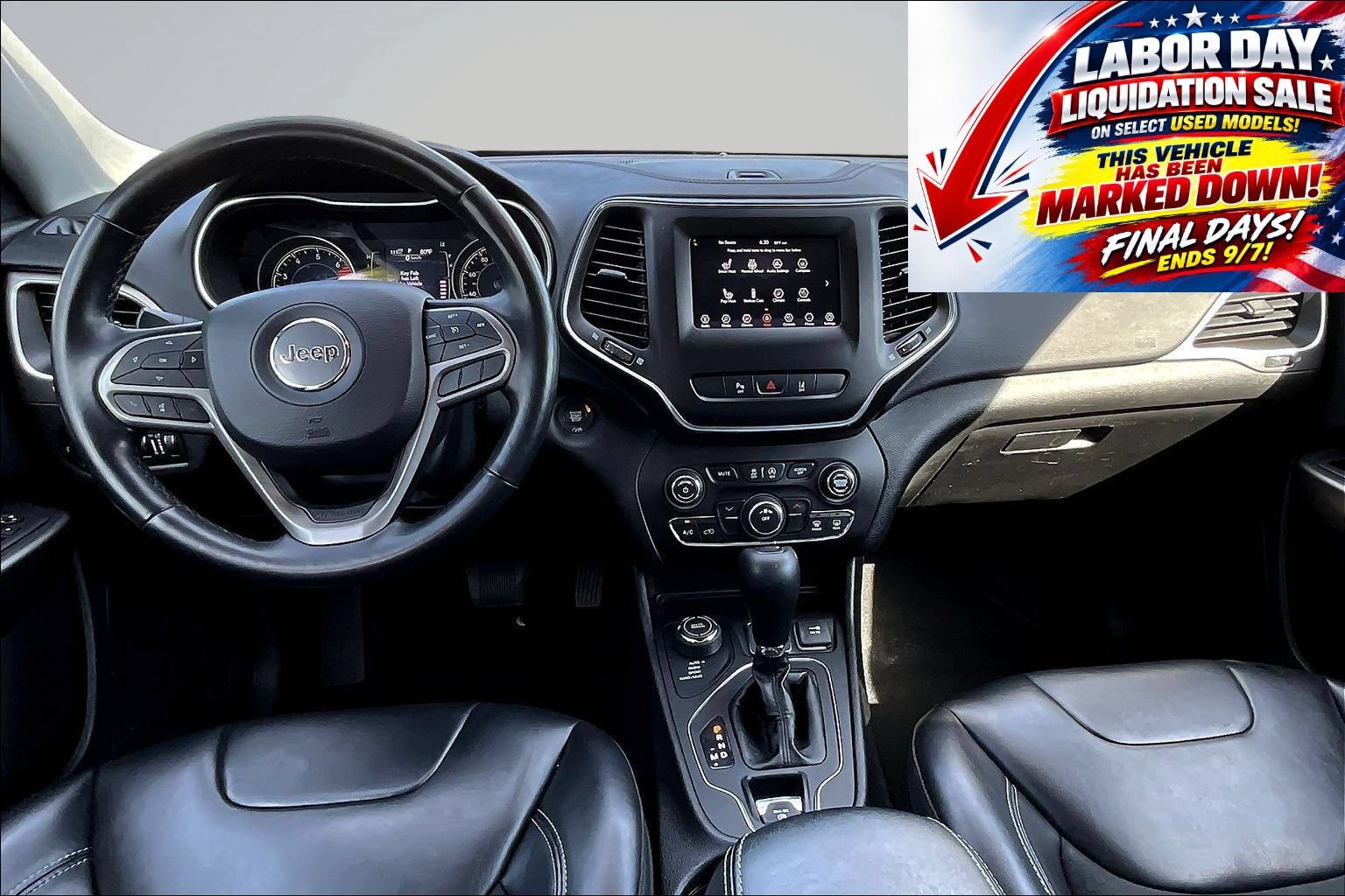 Used 2021 Jeep Cherokee Latitude Plus AWD/4WD image 8