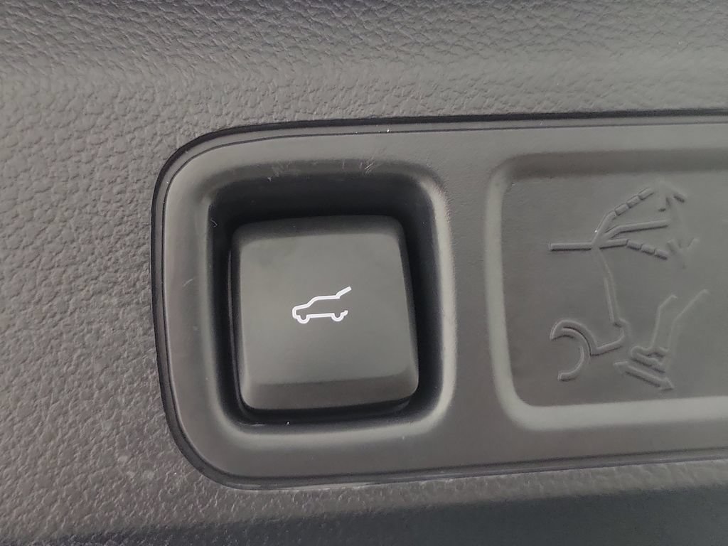 Certified 2023 Lincoln Navigator Reserve AWD/4WD image 7