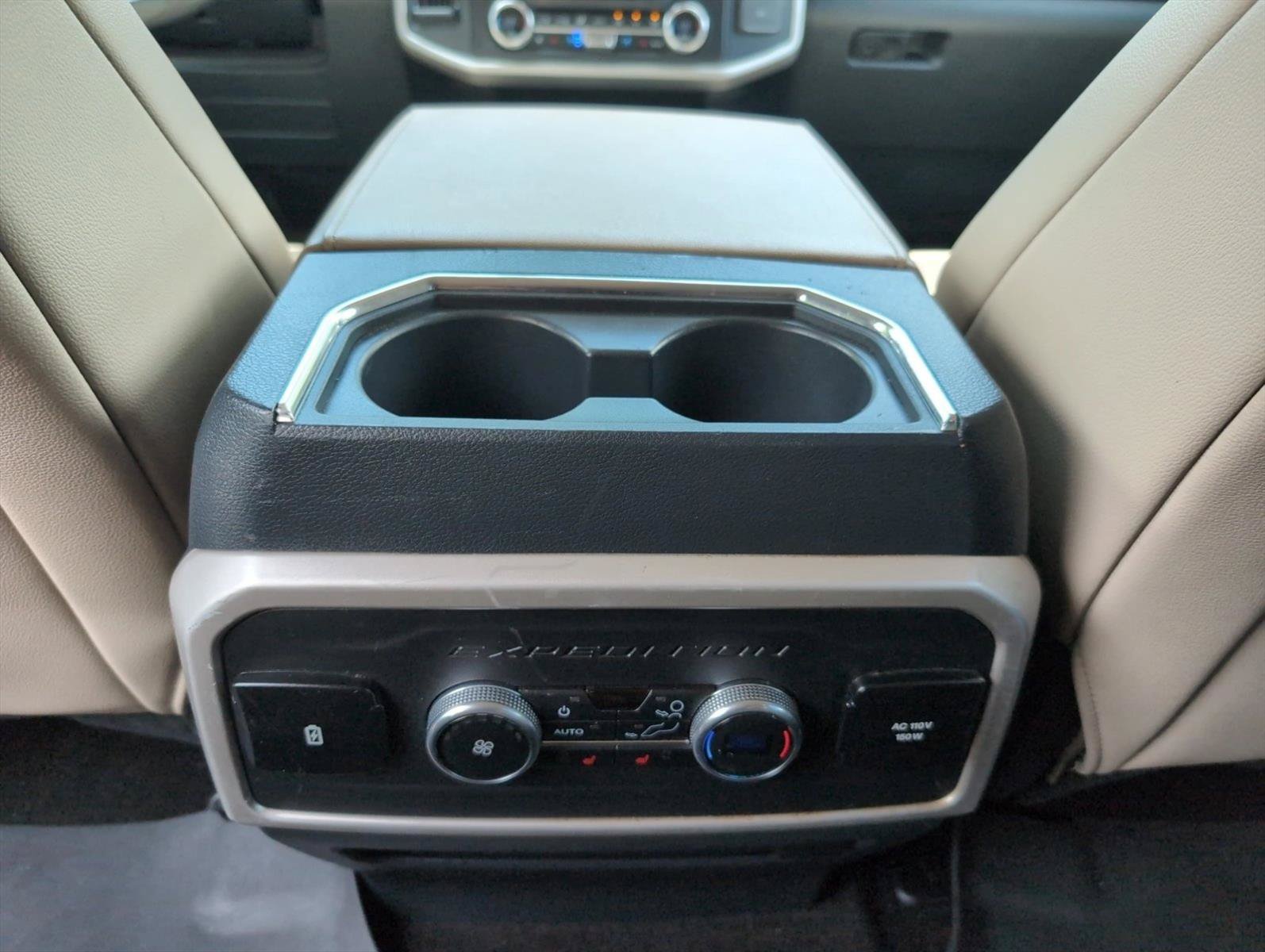 Used 2023 Ford Expedition Max Limited AWD/4WD image 19