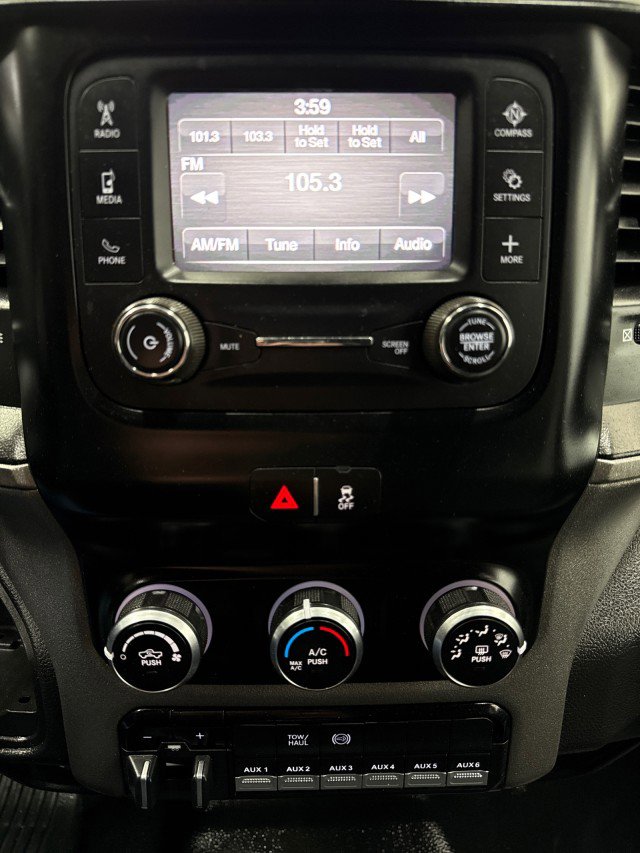 Used 2024 RAM 2500 Tradesman w/ Chrome Appearance Group AWD/4WD image 18