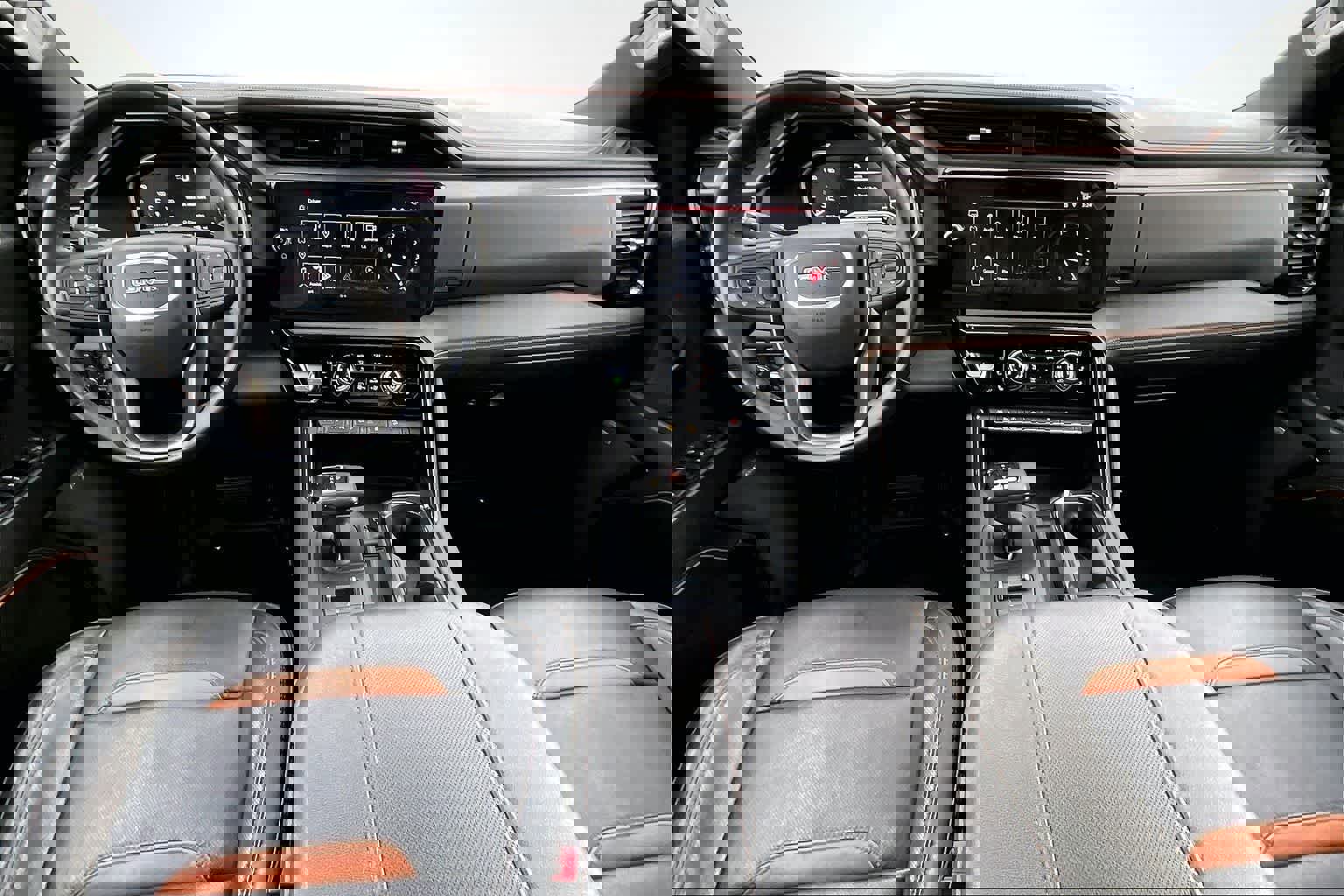 Used 2023 GMC Sierra 1500 AT4 w/ AT4 Preferred Package image 10