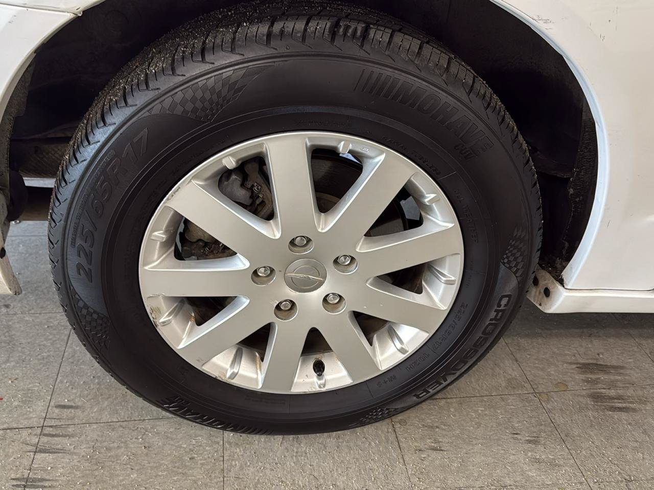 Used 2015 Chrysler Town & Country Touring FWD image 60