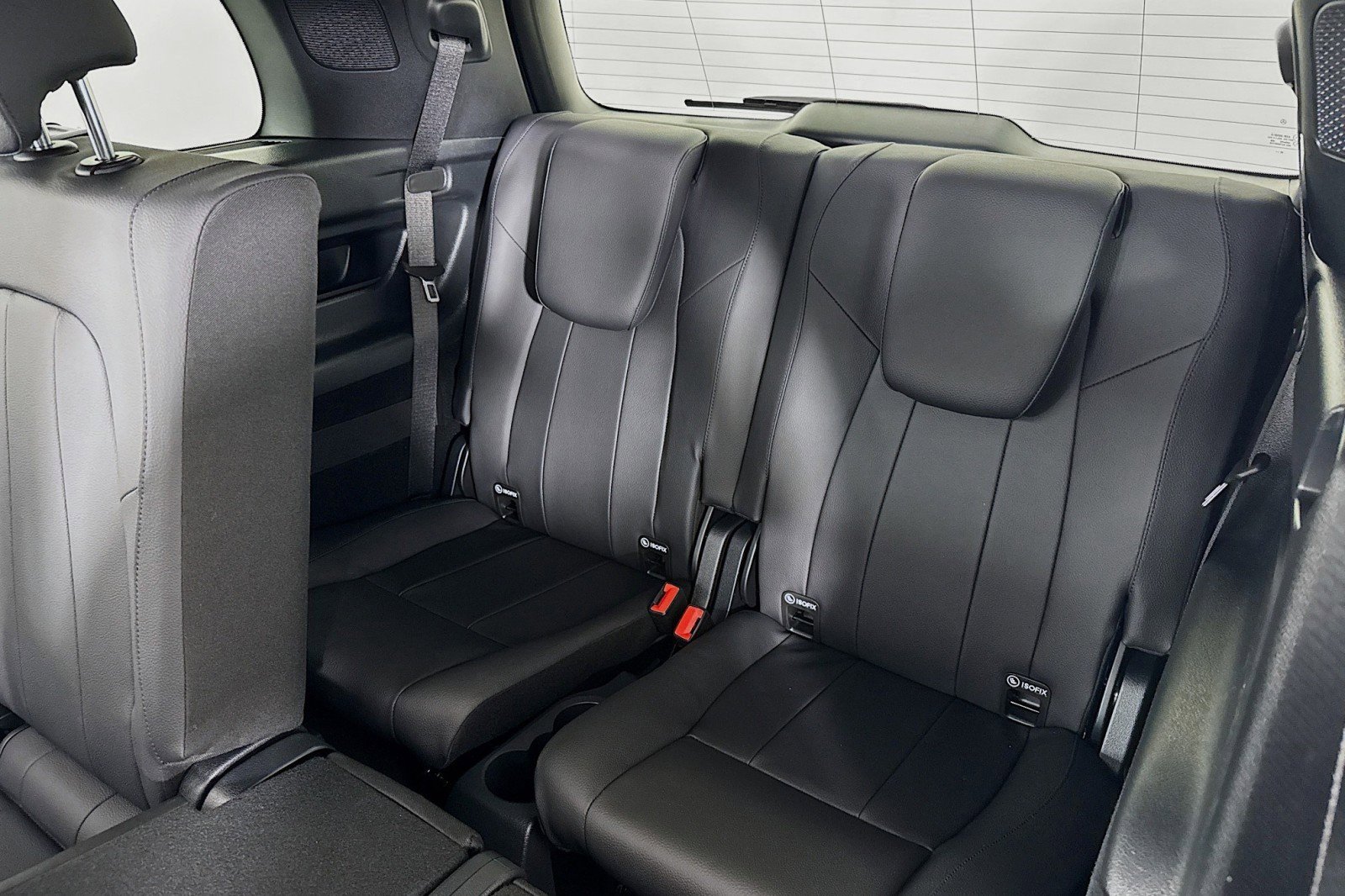 New 2026 Mercedes-Benz GLB 250 image 8