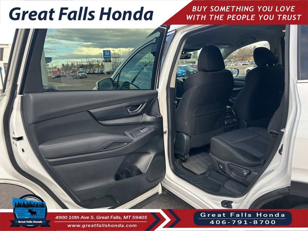 Used 2025 Subaru Ascent Premium image 18