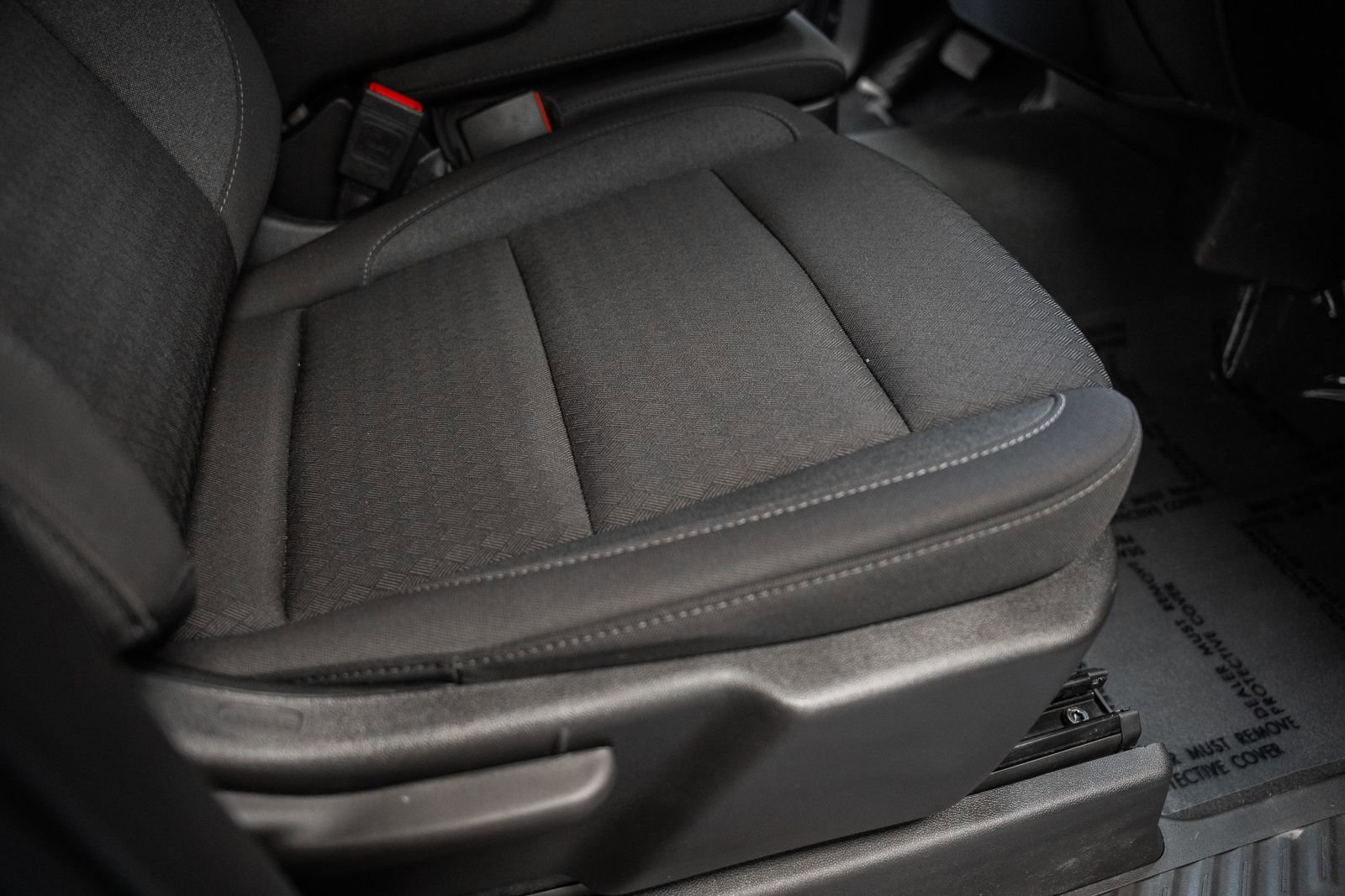 Used 2025 Chevrolet Silverado 1500 Custom Trail Boss w/ Dark Appearance Package image 40