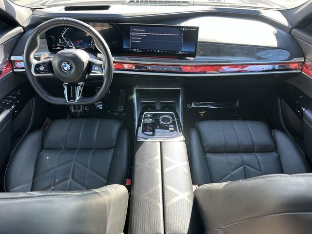 Used 2024 BMW 740i image 20