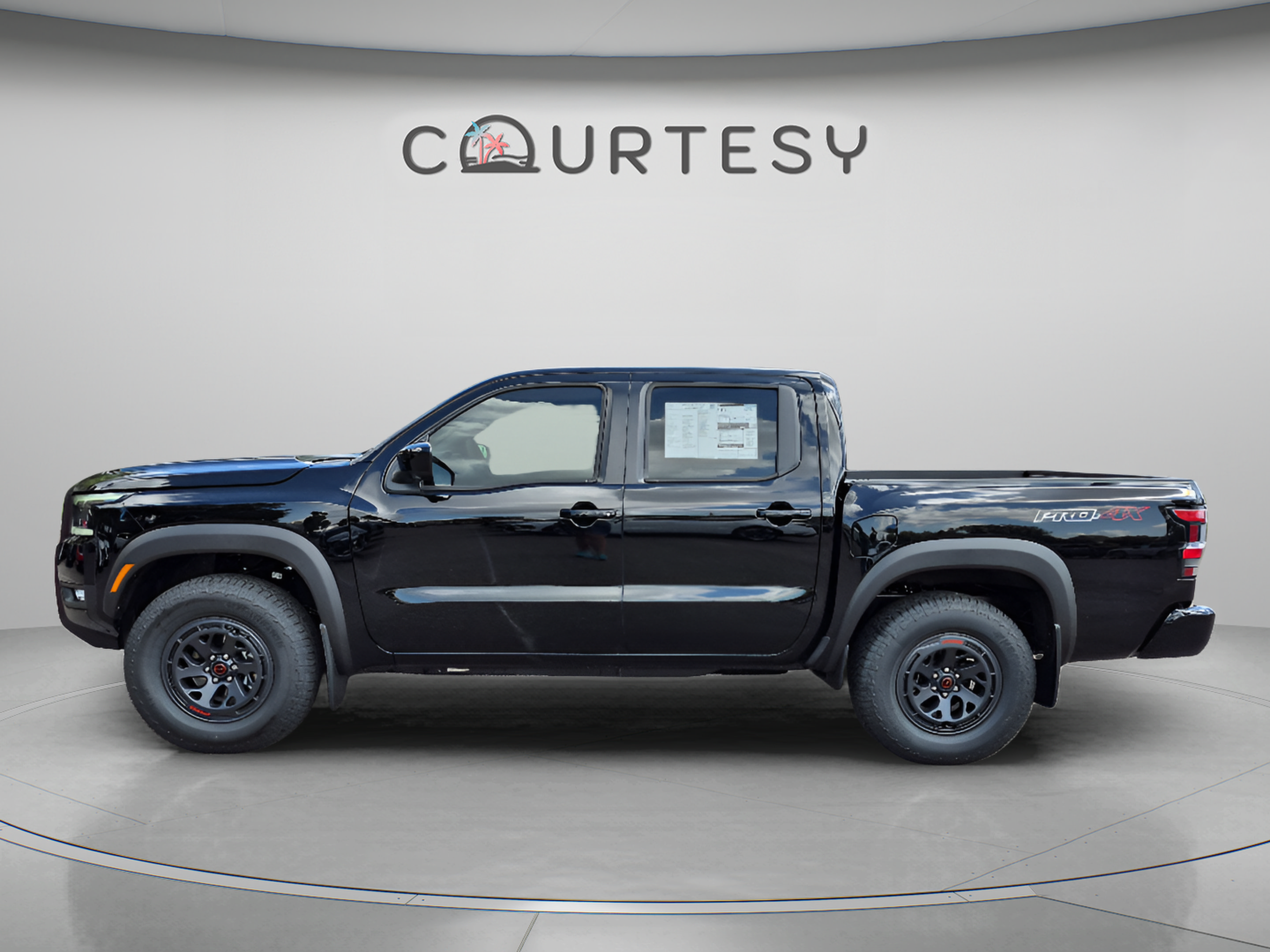 New 2026 Nissan Frontier PRO-4X w/ Pro Premium Package AWD/4WD image 2