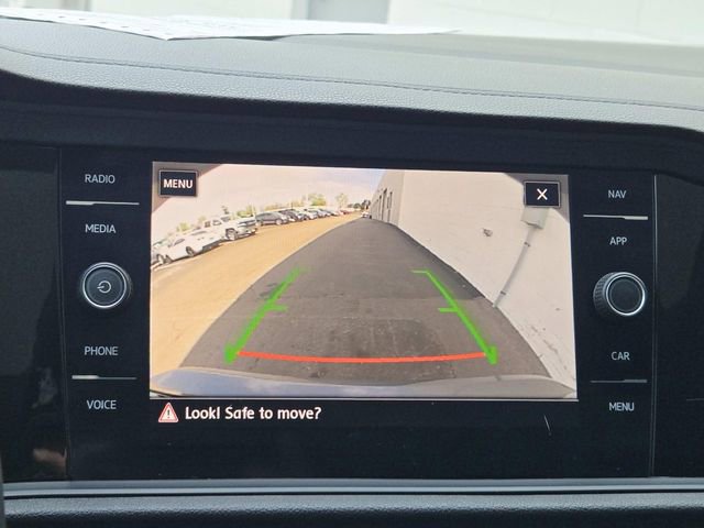 Used 2019 Volkswagen Jetta SEL Premium image 11