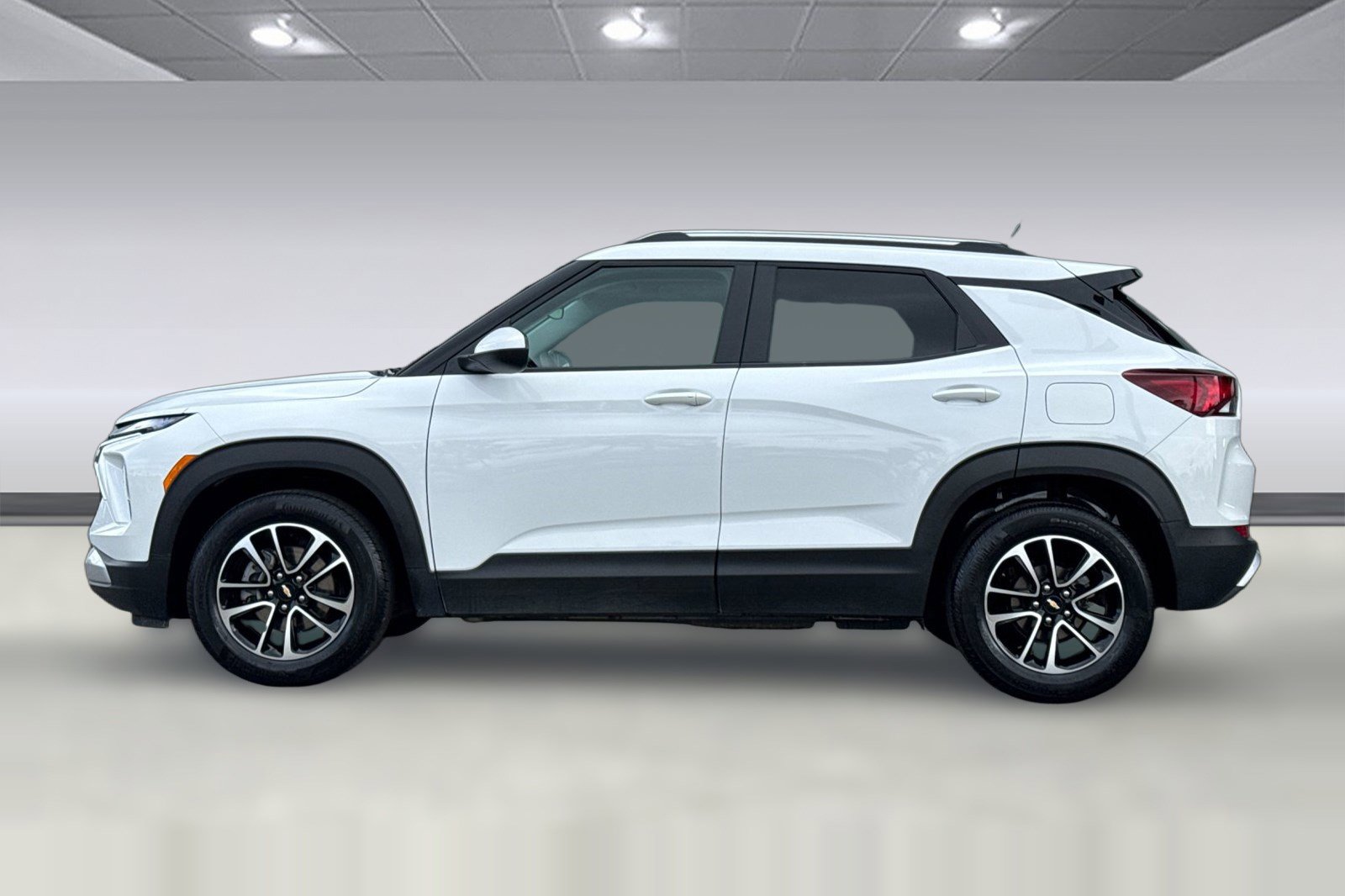 Used 2025 Chevrolet TrailBlazer LT image 6