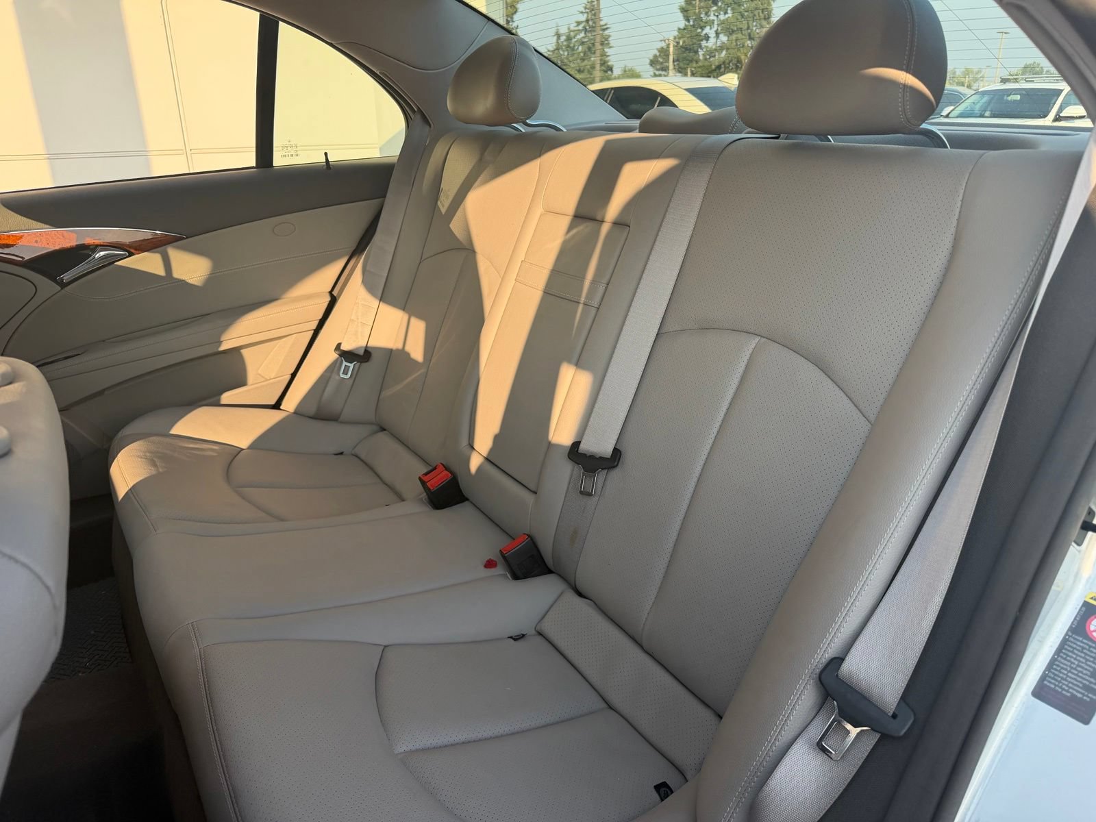 Used 2008 Mercedes-Benz E 320 BlueTEC Sedan image 15