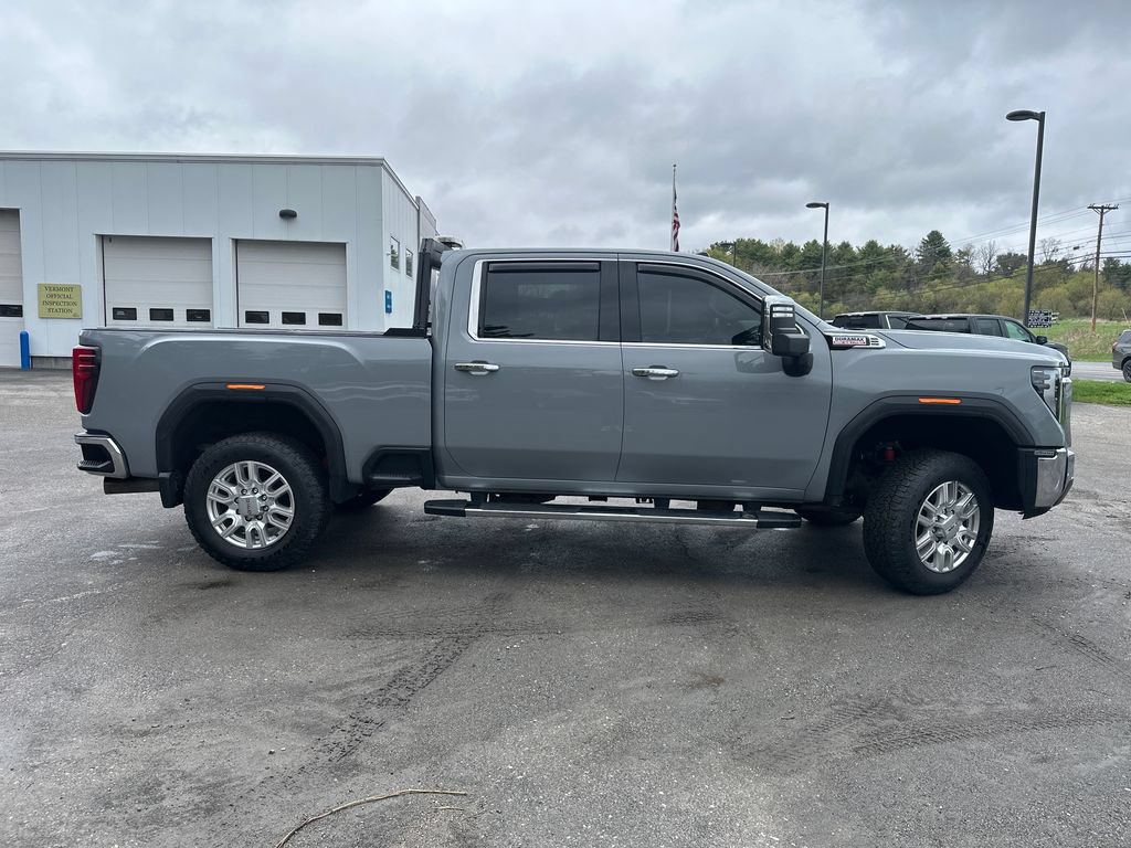 Used 2024 GMC Sierra 2500 SLT w/ SLT Premium Package AWD/4WD image 6