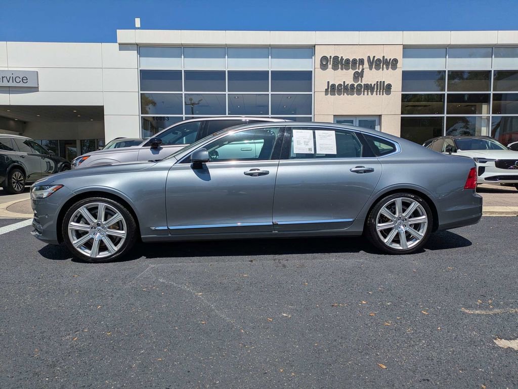 Used 2018 Volvo S90 T6 Inscription w/ Convenience Package image 3