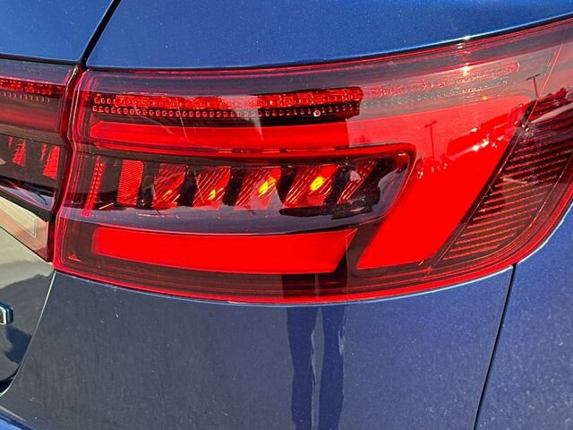 Used 2019 Audi A4 2.0T Premium w/ Convenience Package image 32