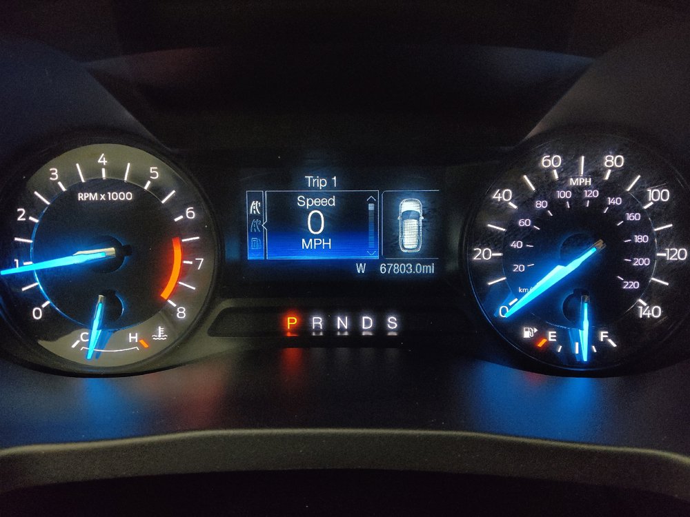 Used 2018 Ford Explorer XLT FWD image 23