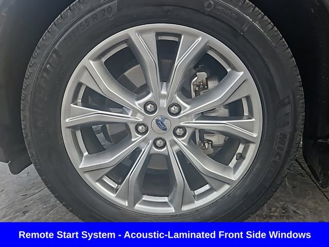 Used 2021 Ford Explorer XLT w/ Equipment Group 202A image 9