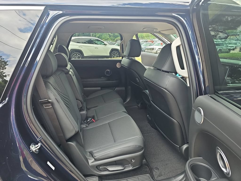 New 2027 Hyundai Palisade SEL FWD image 11