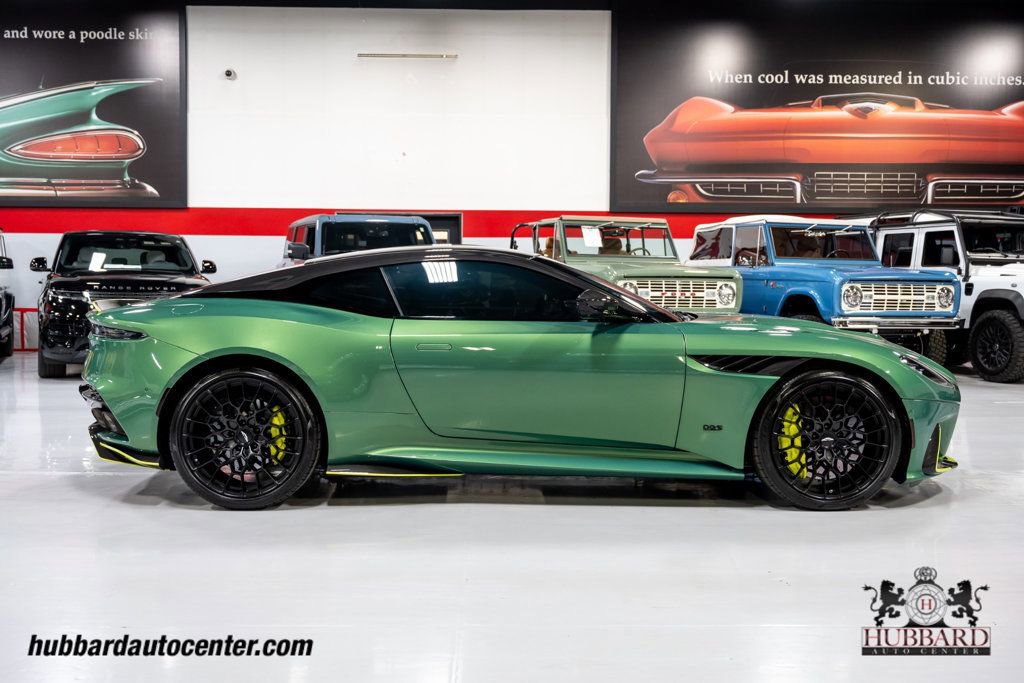 Used 2023 Aston Martin DBS Coupe image 9