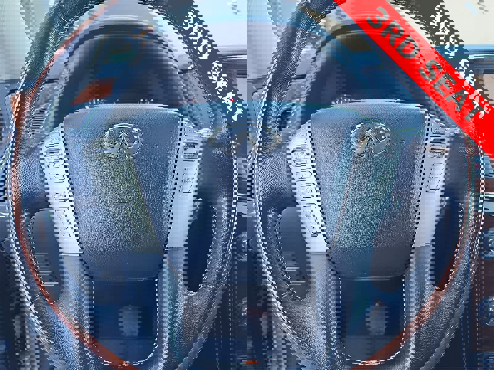 Used 2019 INFINITI QX80 Luxe image 19