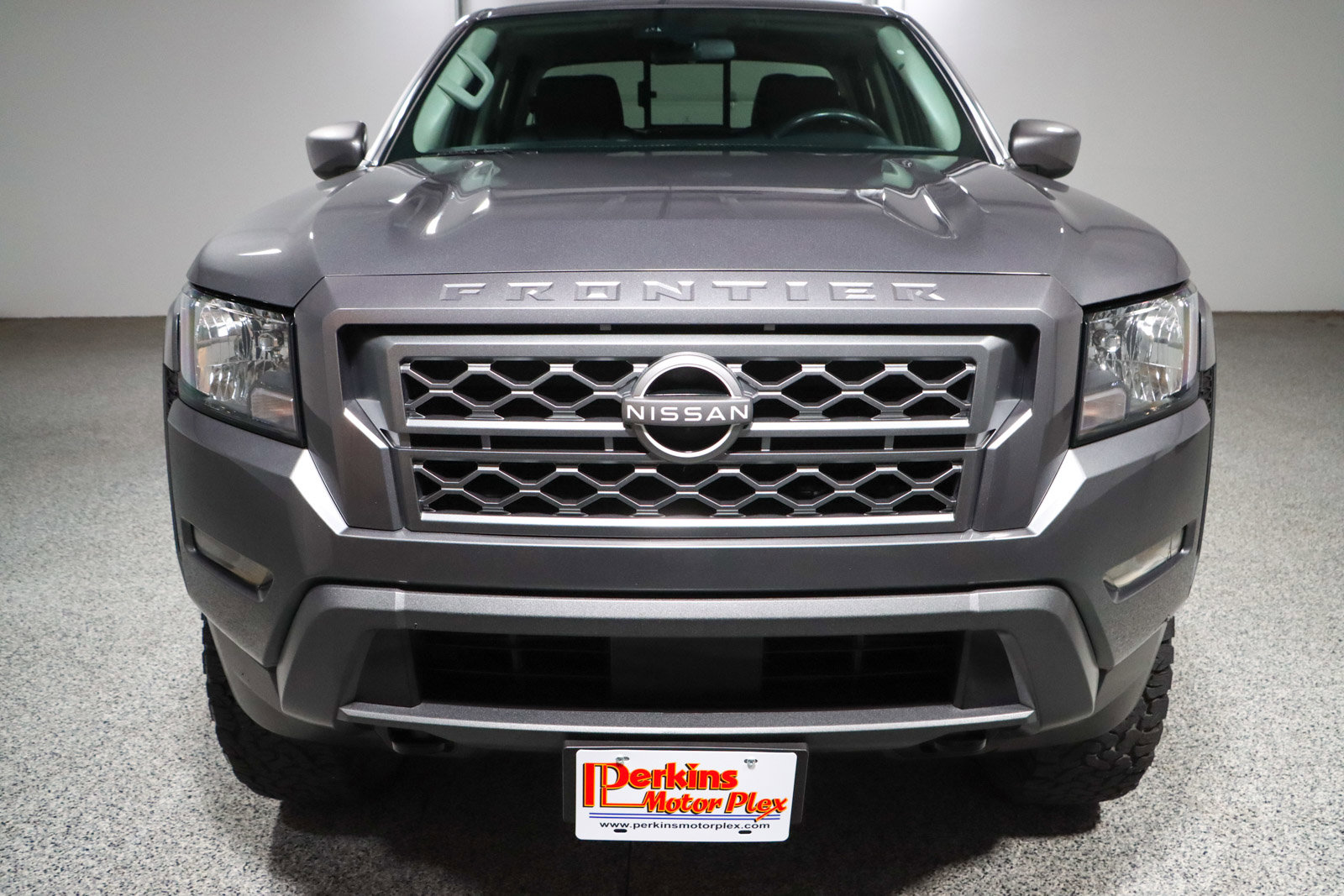 Used 2023 Nissan Frontier SV w/ SV Convenience Package AWD/4WD image 4
