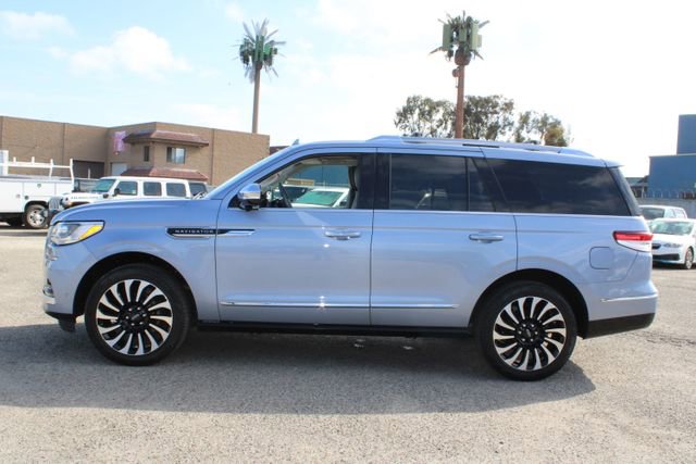 Used 2024 Lincoln Navigator Black Label AWD/4WD image 8