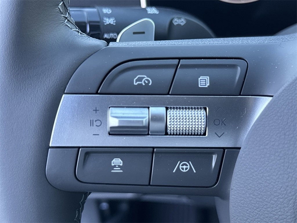 Used 2025 Hyundai Sonata SEL image 24