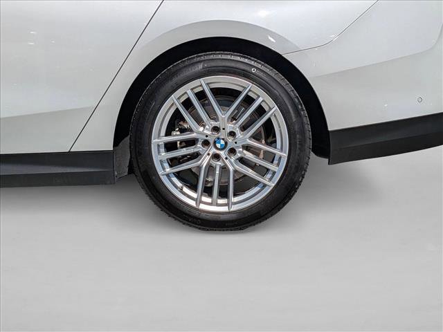 Used 2025 BMW 530i xDrive w/ Premium Package image 25