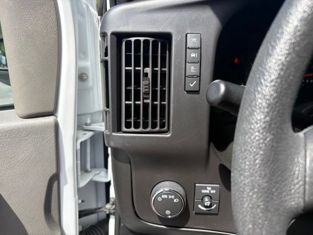 Used 2024 Chevrolet Express 2500 w/ Driver Convenience Package RWD image 33