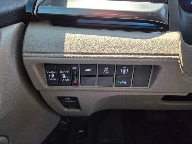 Used 2022 Honda Odyssey Elite image 26