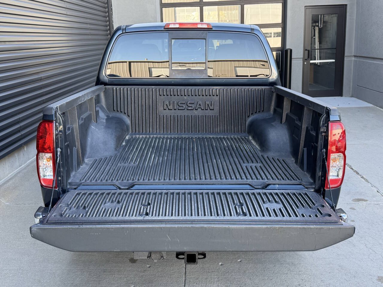 Used 2019 Nissan Frontier SV AWD/4WD image 13