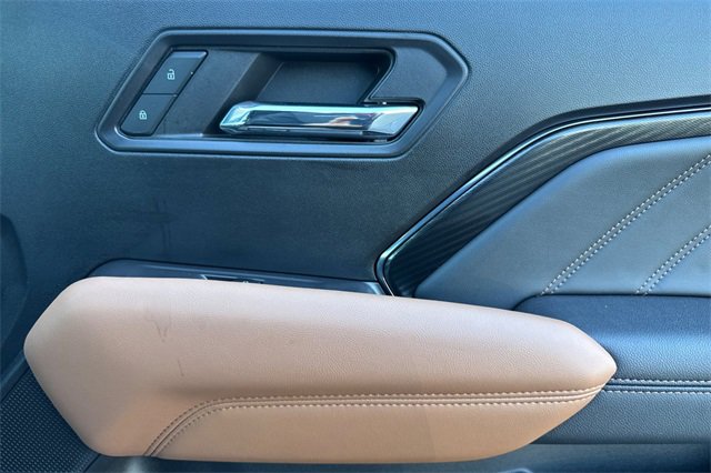 Used 2023 GMC Canyon AT4 w/ AT4 Premium Package image 21