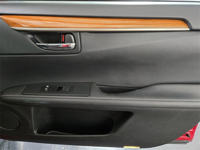 Used 2013 Lexus ES 300h w/ Luxury Pkg image 25