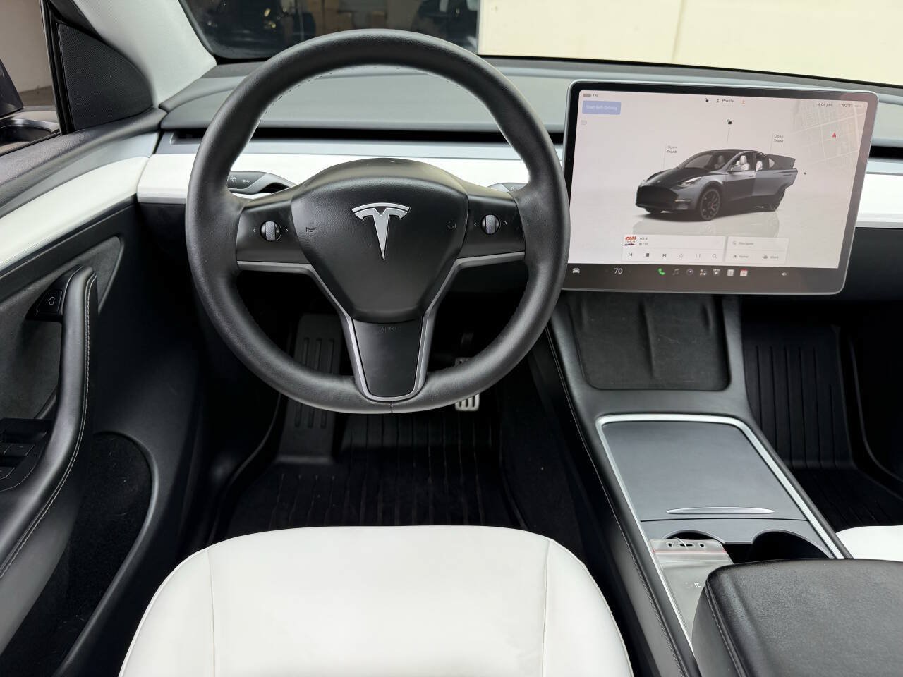 Used 2023 Tesla Model Y Performance AWD/4WD image 24