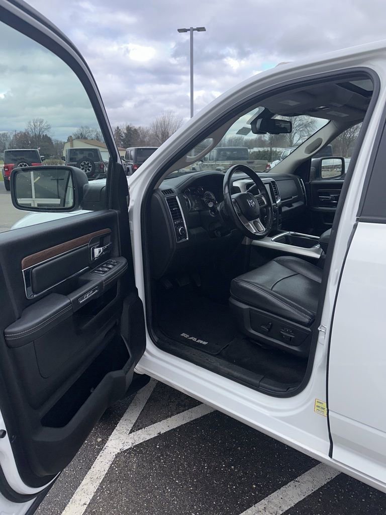 Used 2017 RAM 2500 Laramie w/ Convenience Group image 17