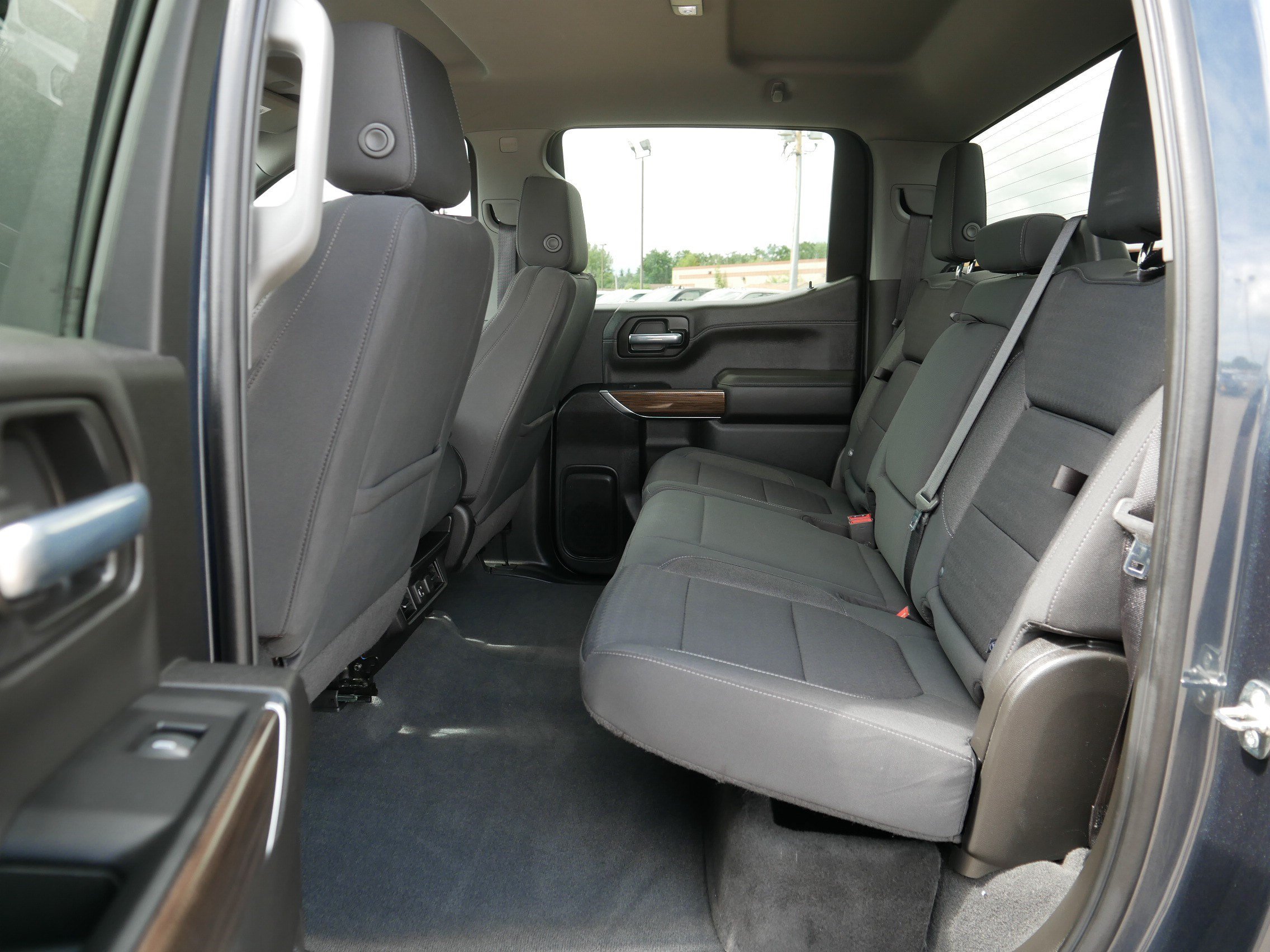 Used 2021 Chevrolet Silverado 1500 RST AWD/4WD image 34