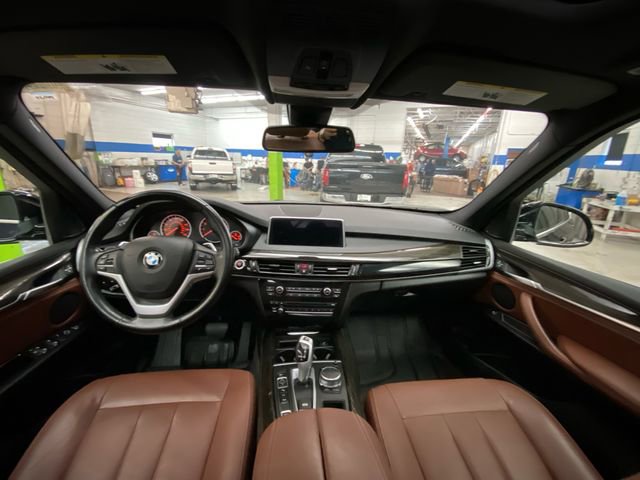 Used 2018 BMW X5 xDrive40e image 28