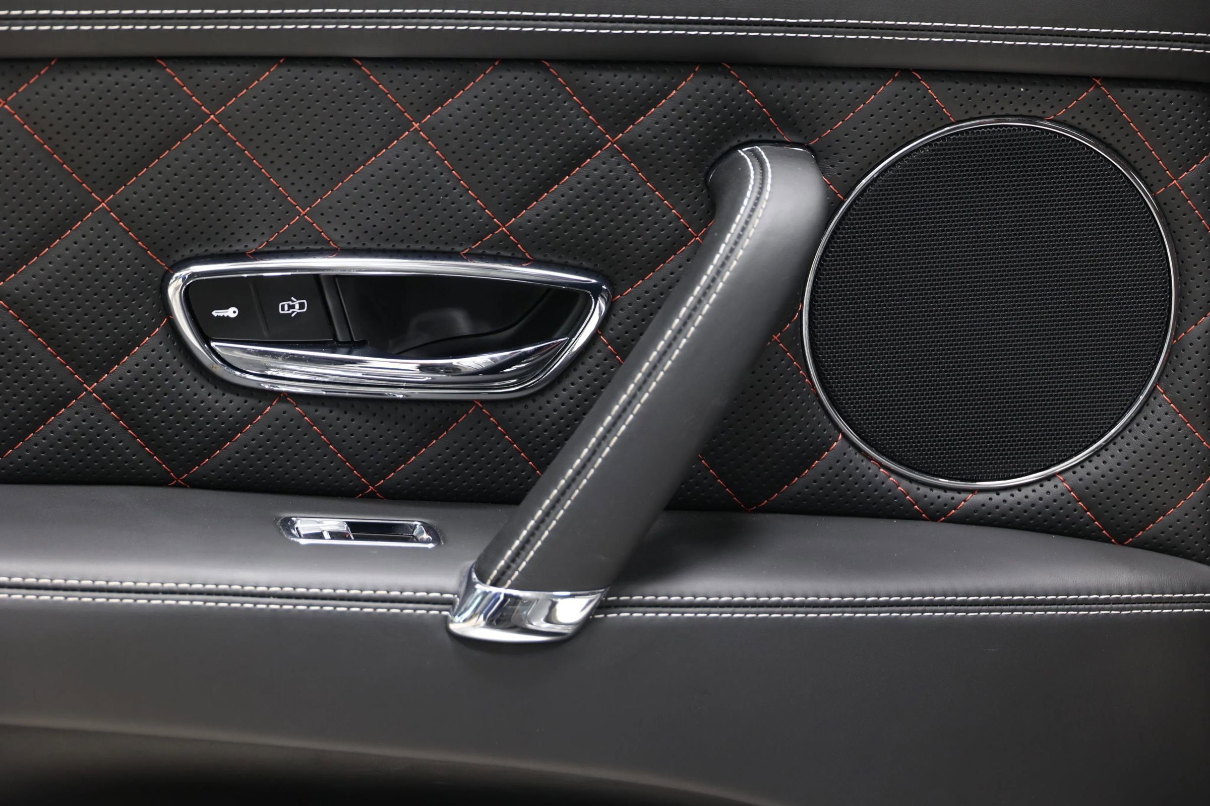 Used 2017 Bentley Flying Spur S W12 AWD/4WD image 46