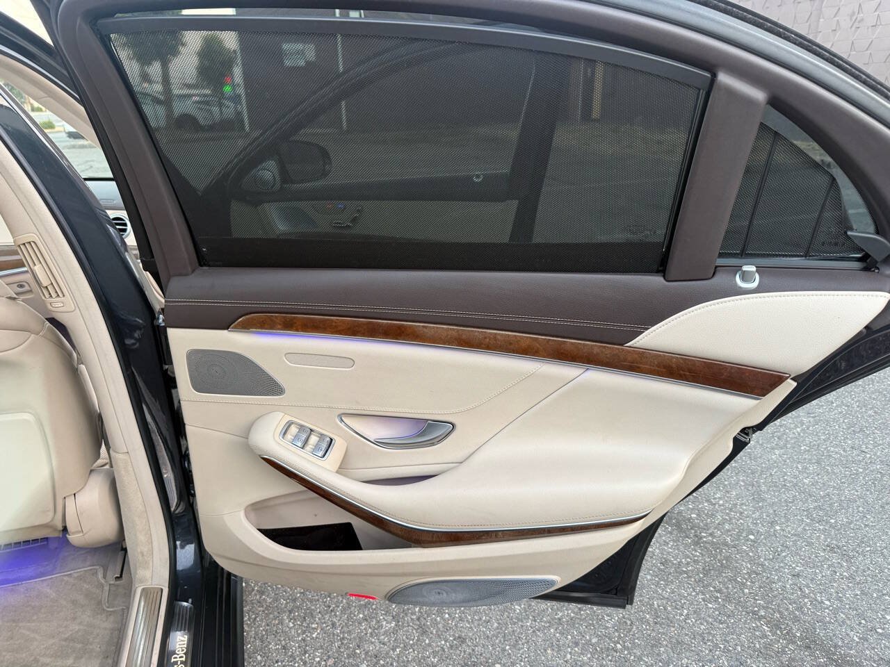 Used 2014 Mercedes-Benz S 550 Sedan image 24