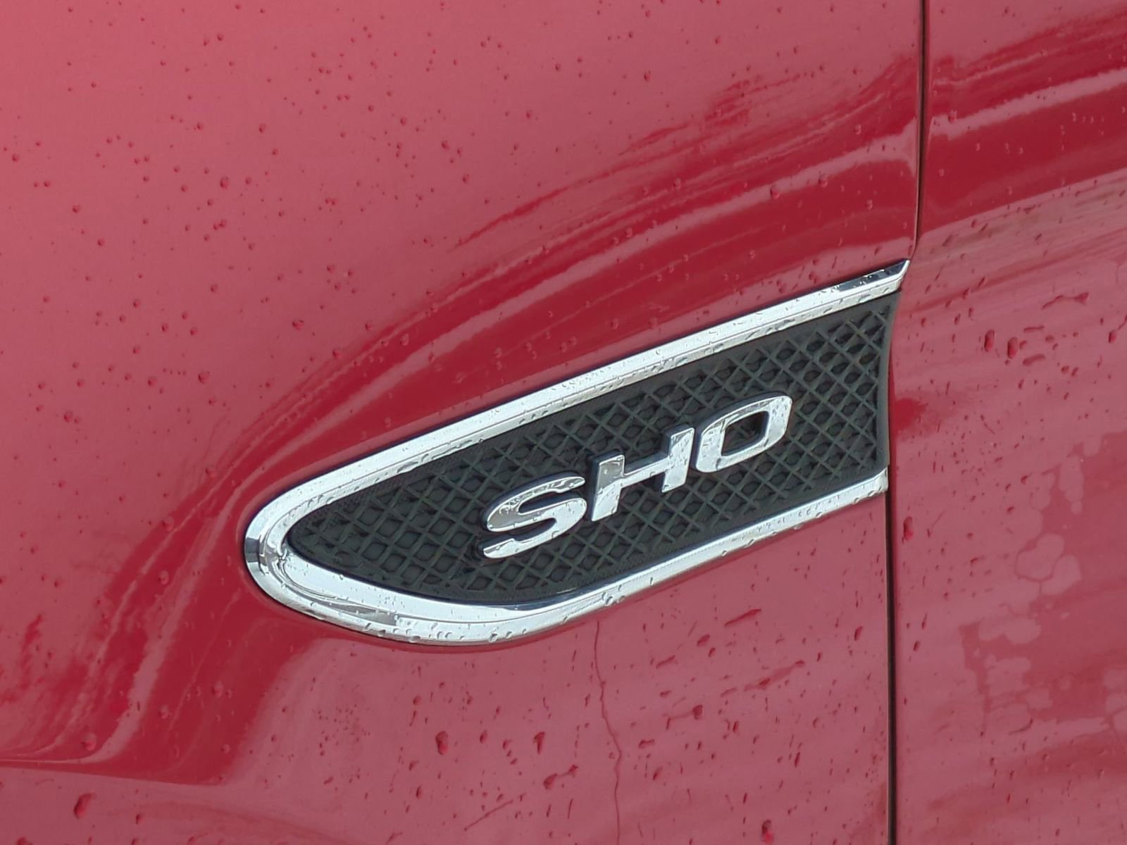 Used 2014 Ford Taurus SHO w/ Equipment Group 401A image 15