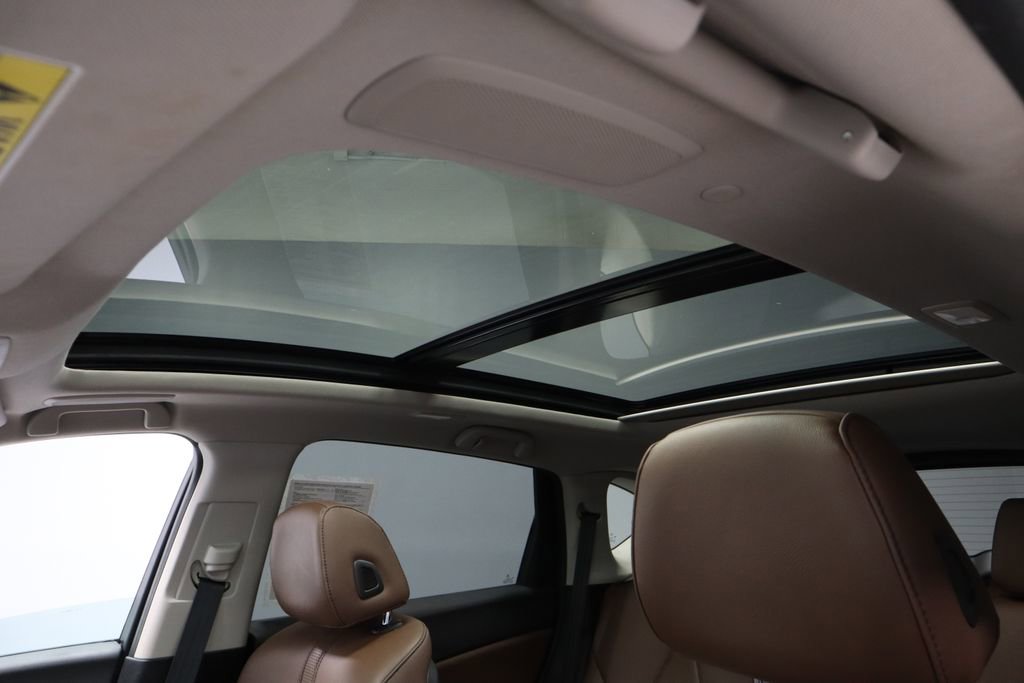 Used 2021 Acura RDX w/ Technology Package image 38