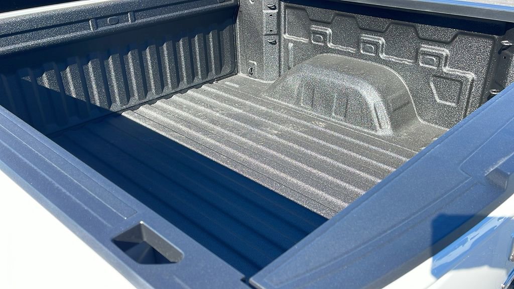 New 2026 GMC Sierra 1500 Pro w/ Graphite Edition image 25